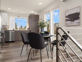 6251 8th Avenue NW, Seattle WA 98107