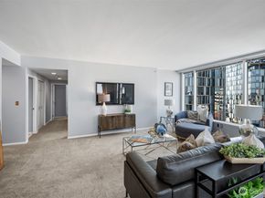 177 107th Avenue NE 1702, Bellevue WA 98004