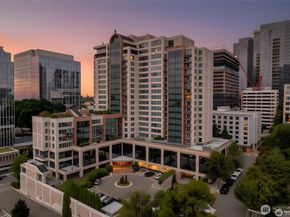 177 107th Avenue NE 1702, Bellevue WA 98004