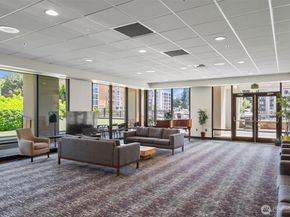 177 107th Avenue NE 1702, Bellevue WA 98004