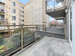 11011 NE 12th Street 202, Bellevue WA 98004