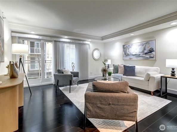 11011 NE 12th Street 202, Bellevue WA 98004