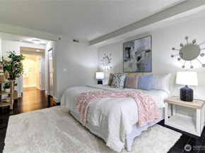 11011 NE 12th Street 202, Bellevue WA 98004