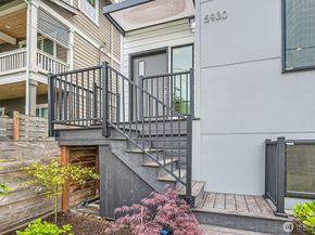 5930 18th Avenue S, Seattle WA 98108