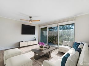 19428 Aurora Avenue N 431, Shoreline WA 98133