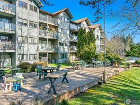 19428 Aurora Avenue N 431, Shoreline WA 98133