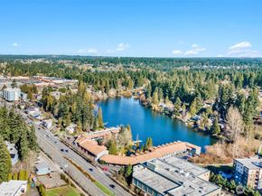 19428 Aurora Avenue N 431, Shoreline WA 98133