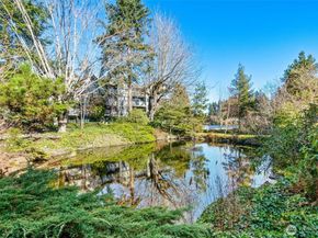 19428 Aurora Avenue N 431, Shoreline WA 98133