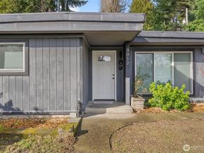 3012 SW 102nd Street, Seattle WA 98146