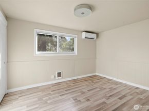 3012 SW 102nd Street, Seattle WA 98146