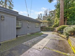 3012 SW 102nd Street, Seattle WA 98146