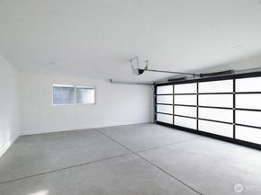 62 165th Avenue SE, Bellevue WA 98008