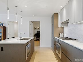 2510 6th Avenue 1010, Seattle WA 98121