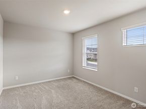 1177 SW Pendleton Way, Port Orchard WA 98367