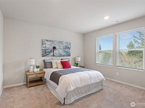 1177 SW Pendleton Way, Port Orchard WA 98367