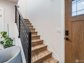 12531 25th Avenue NE Unit C, Seattle WA 98125