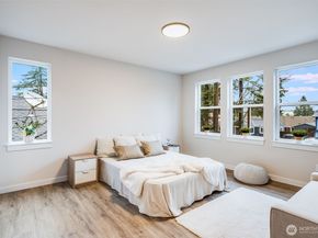 12531 25th Avenue NE Unit C, Seattle WA 98125