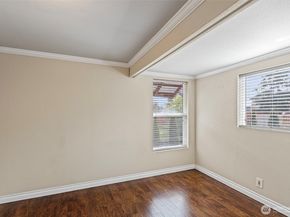 14118 37th Avenue S, Tukwila WA 98168