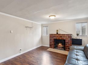 14118 37th Avenue S, Tukwila WA 98168
