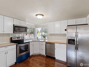 14118 37th Avenue S, Tukwila WA 98168