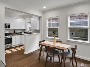 1800 10th Avenue W 1800, Seattle WA 98119