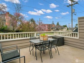 1800 10th Avenue W 1800, Seattle WA 98119