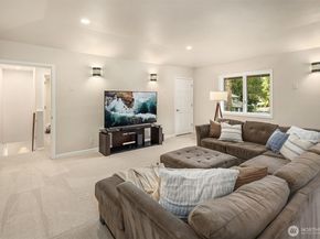 18605 NE 191st Street, Woodinville WA 98077