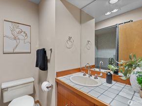 3200 Alki Avenue SW 301, Seattle WA 98116