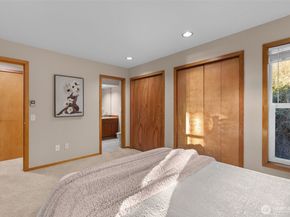 3200 Alki Avenue SW 301, Seattle WA 98116