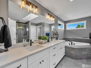 9124 44th Avenue W, Mukilteo WA 98275