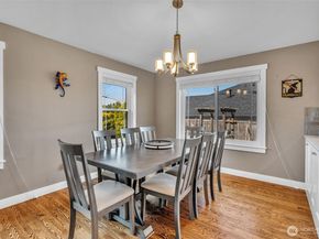 9124 44th Avenue W, Mukilteo WA 98275