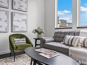 230 26th Avenue E, Seattle WA 98112