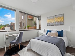 230 26th Avenue E, Seattle WA 98112