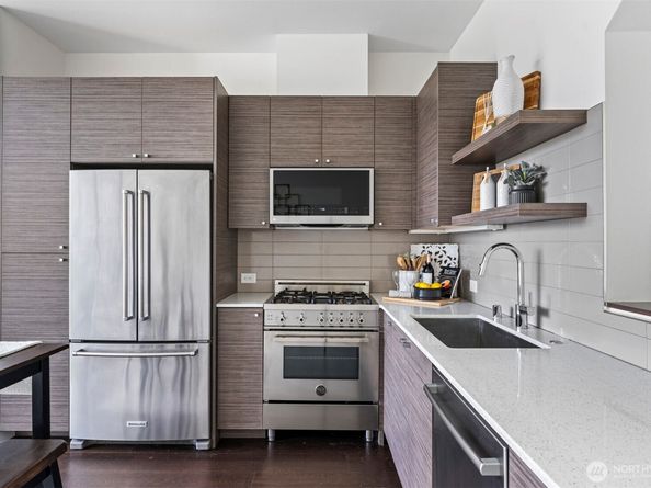 230 26th Avenue E, Seattle WA 98112