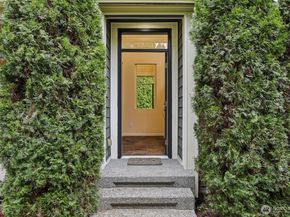 18200 NE 110th Street, Redmond WA 98052