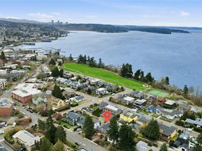 217 7th Avenue W, Kirkland WA 98033