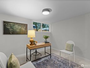 3901 151st Avenue SE, Bellevue WA 98006