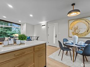 3901 151st Avenue SE, Bellevue WA 98006