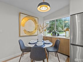 3901 151st Avenue SE, Bellevue WA 98006