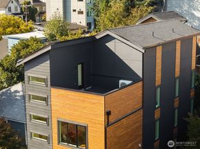 113 24th Avenue E A, Seattle WA 98112