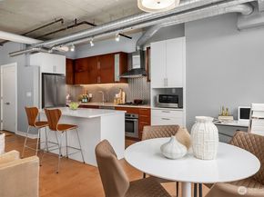 2720 3rd Avenue 405, Seattle WA 98121