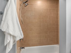 2720 3rd Avenue 405, Seattle WA 98121