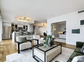 76 Cedar Street 1109, Seattle WA 98121