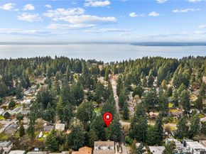 13758 Palatine Avenue N, Seattle WA 98133