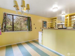 13758 Palatine Avenue N, Seattle WA 98133