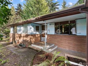 13758 Palatine Avenue N, Seattle WA 98133