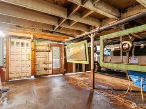 13758 Palatine Avenue N, Seattle WA 98133