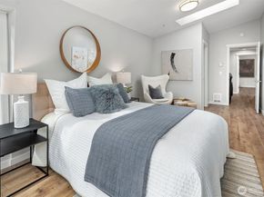 3046 128th Avenue SE 30, Bellevue WA 98005