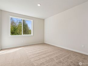 2055 NE Norseman Way, Poulsbo WA 98370