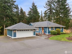 15375 Sunrise Drive NE, Bainbridge Island WA 98110